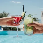Romana Aparthotel 4*