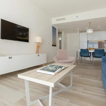 Romana شقة فندقية 4*