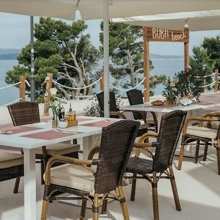 Romana Aparthotel 4*