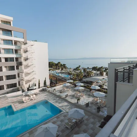 Apartahotel Romana