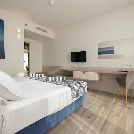 Romana Apartahotel Makarska