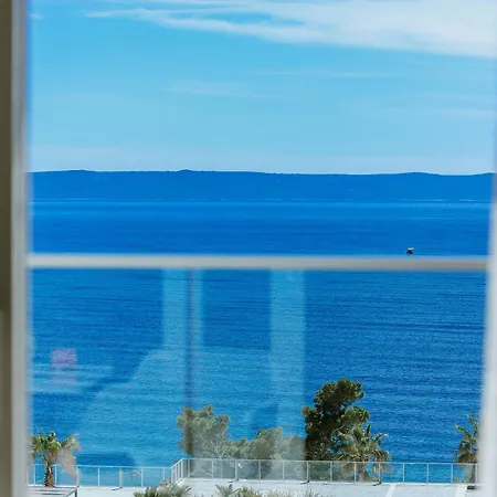 Romana 4* Makarska