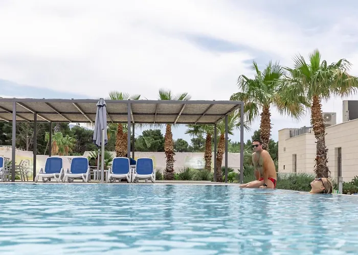 Romana Apartmanhotel