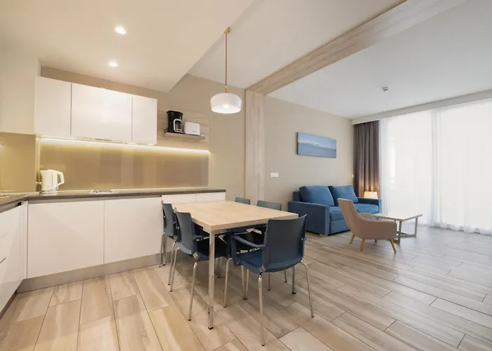 Romana Апарт-готель Макарська