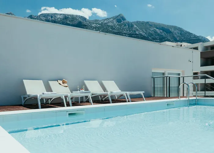 Апарт-готель Romana