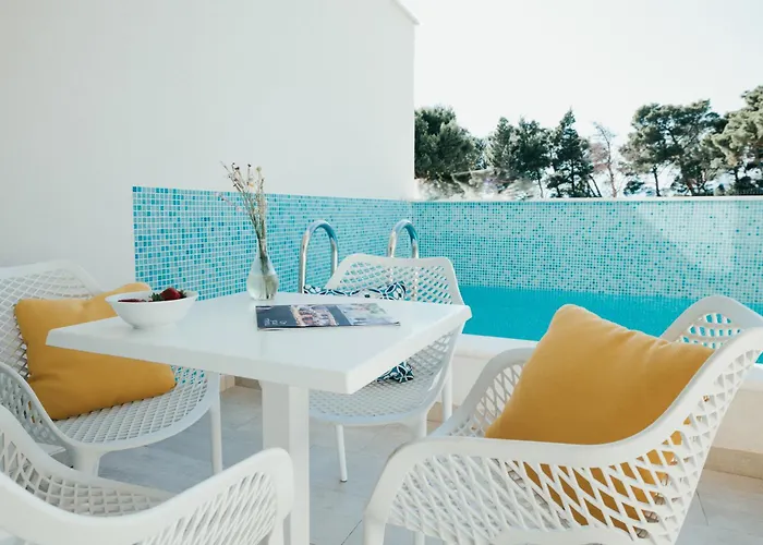 Romana Апарт-готель Макарська