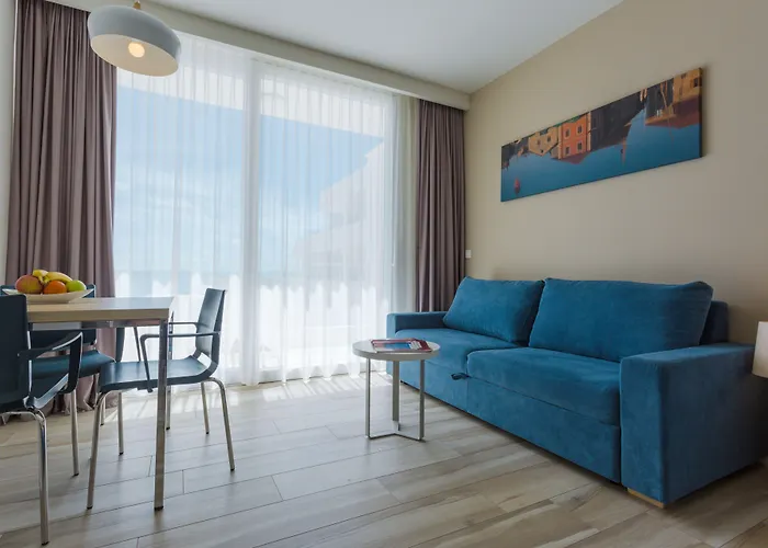 Apartmanhotel Romana