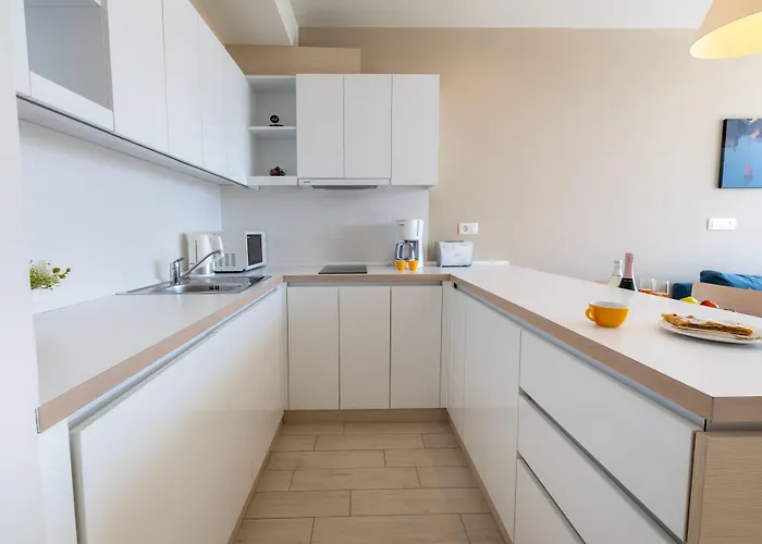 Romana Apartmanhotel 4*