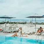 Romana Lejlighedshotel 4*