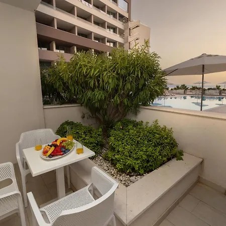 Romana Apartmanhotel